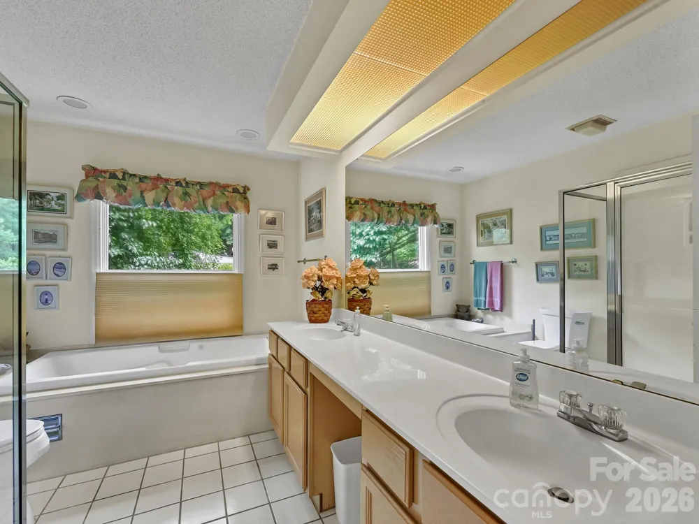 101 Valley Hill Drive Hendersonville, NC 28791