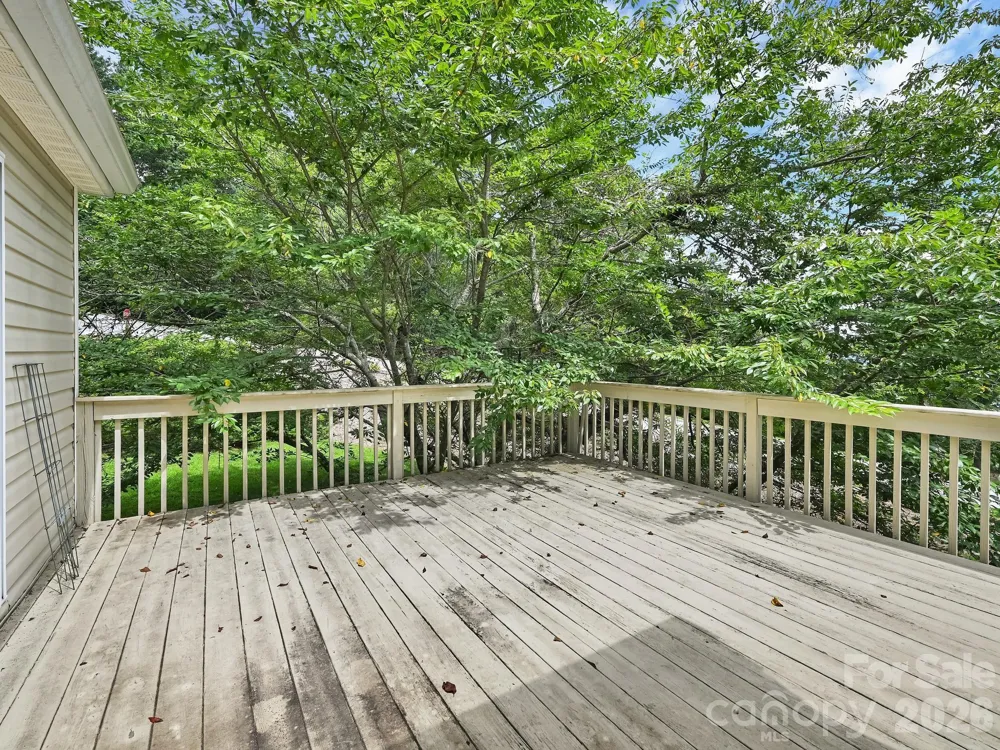 101 Valley Hill Drive Hendersonville, NC 28791