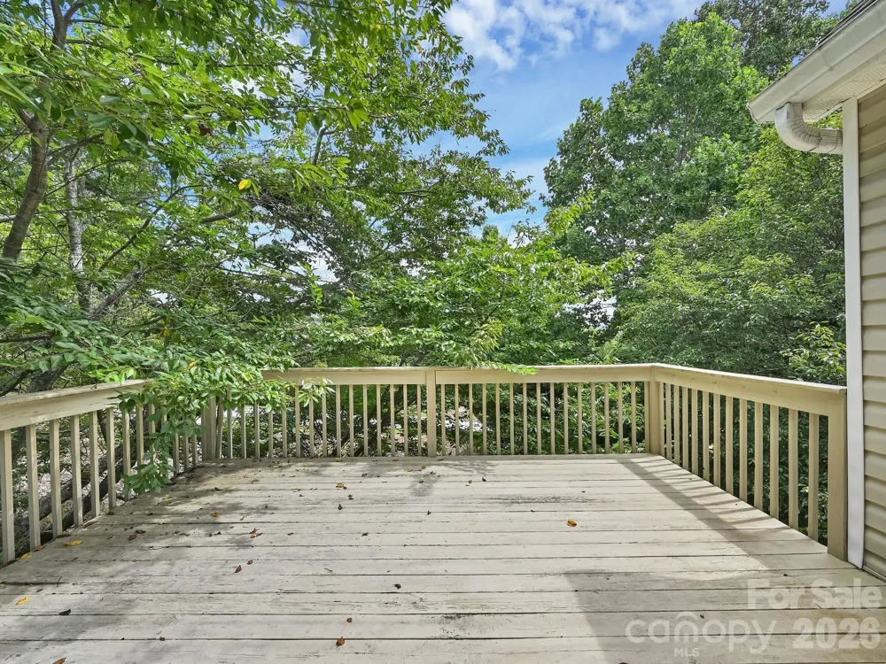 101 Valley Hill Drive Hendersonville, NC 28791