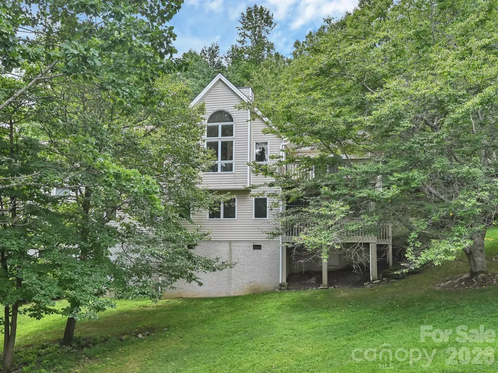 101 Valley Hill Drive Hendersonville, NC 28791