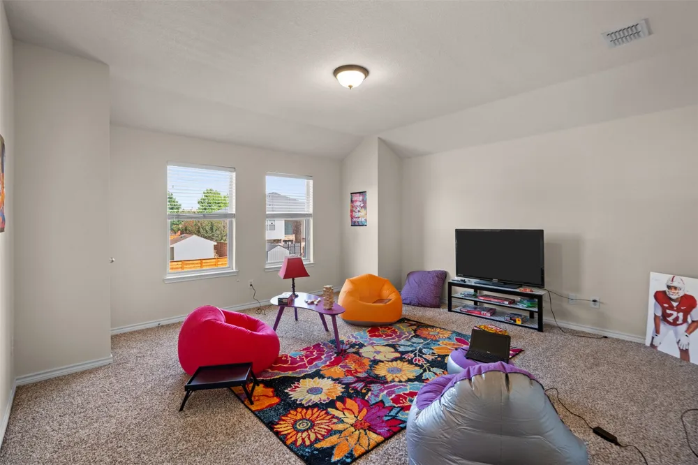 804 Montrose Trail DeSoto, TX 75115