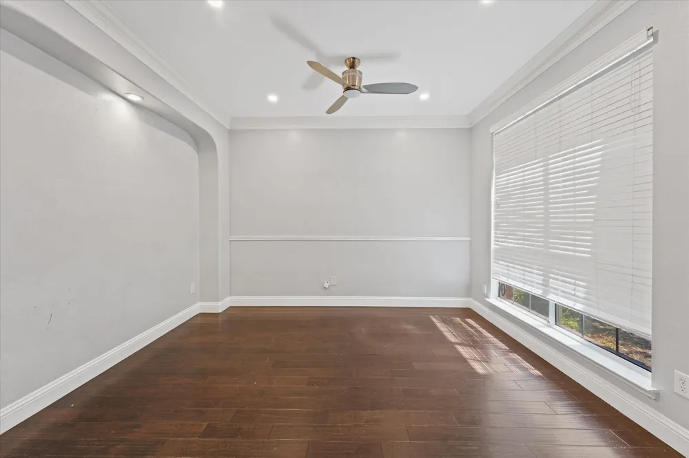 2236 Sparrow Hawk Court Grand Prairie, TX 75052