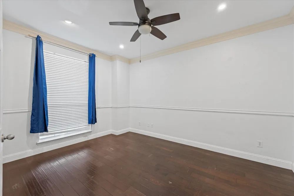 2236 Sparrow Hawk Court Grand Prairie, TX 75052