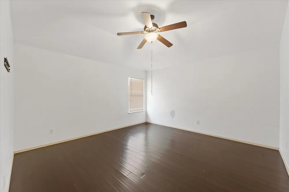 2236 Sparrow Hawk Court Grand Prairie, TX 75052