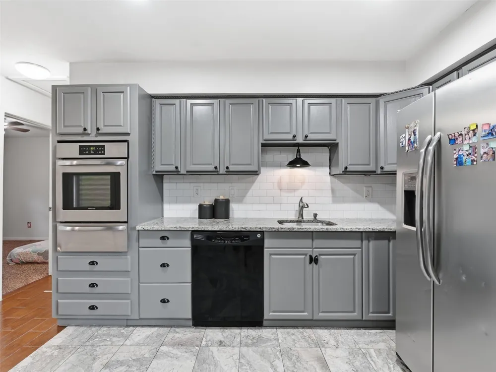 824 Crosby Avenue White Settlement, TX 76108