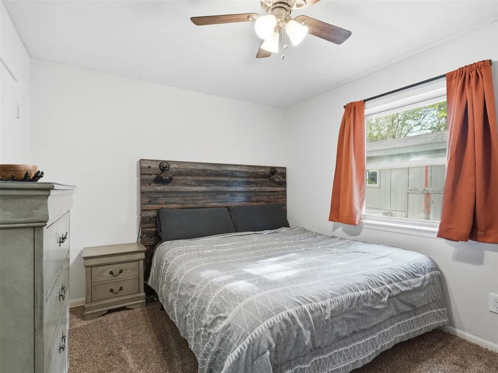 824 Crosby Avenue White Settlement, TX 76108