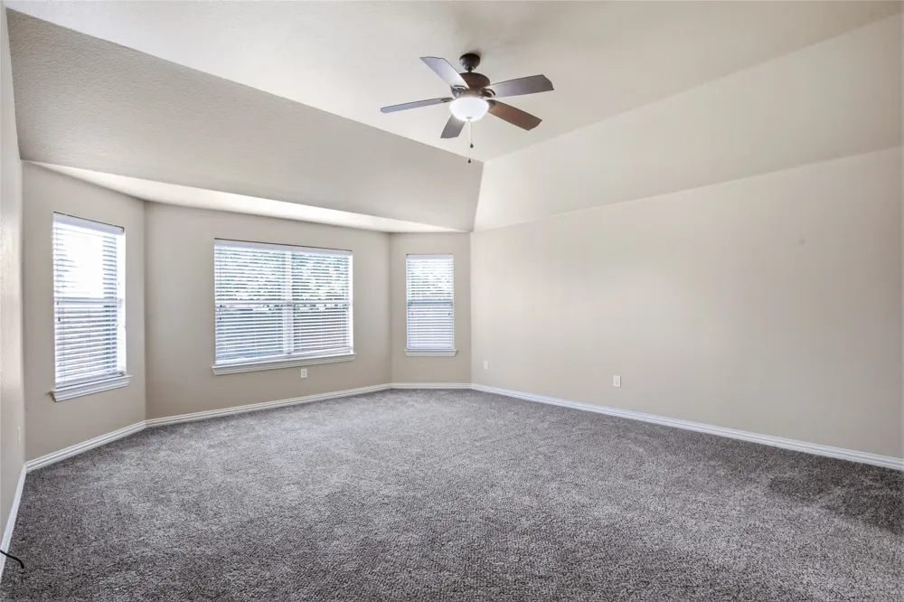 1004 Edgefield Lane Forney, TX 75126