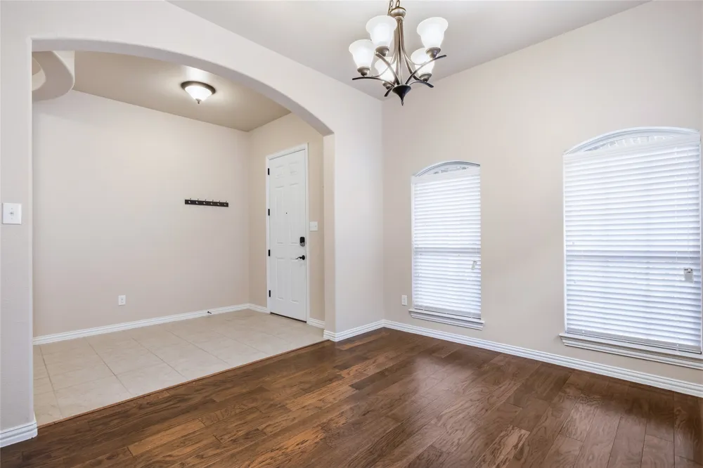 1004 Edgefield Lane Forney, TX 75126
