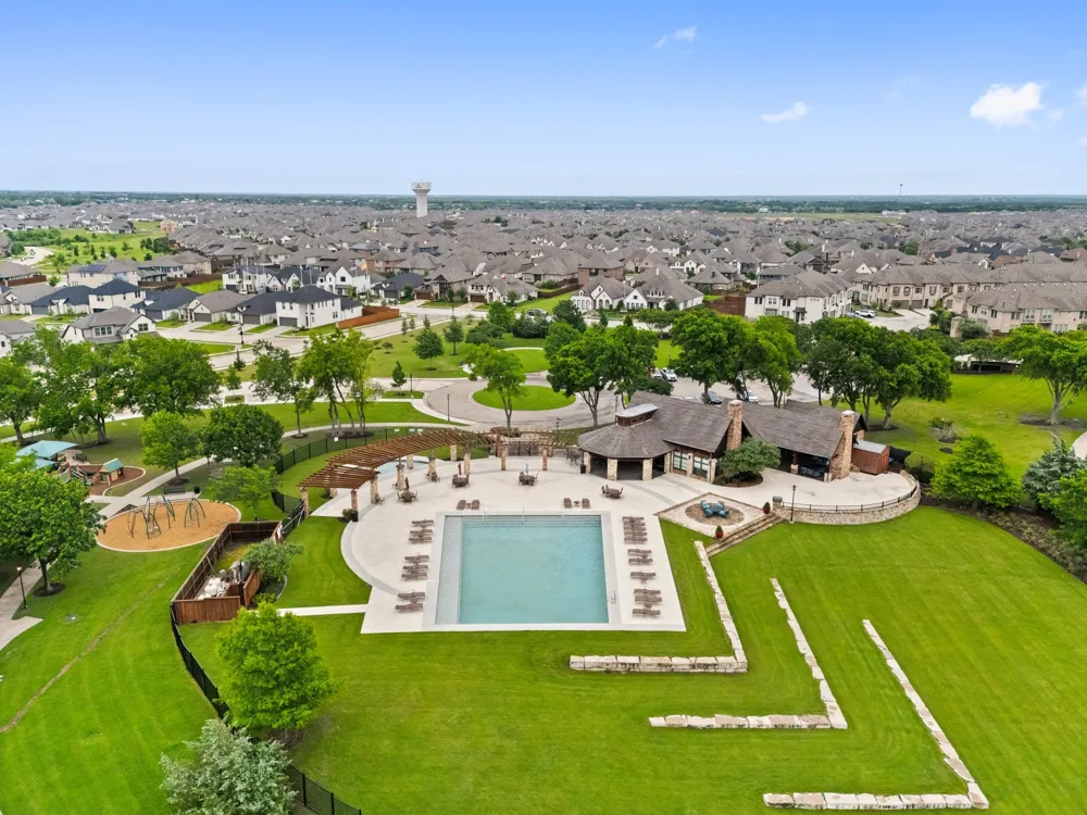 1004 Edgefield Lane Forney, TX 75126