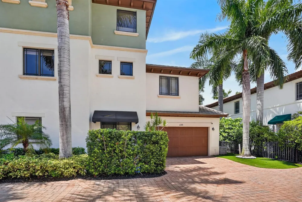 125 NW GARDENER STREET Boca Raton, FL 33432