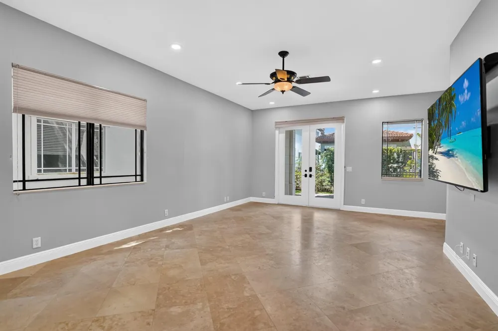 125 NW GARDENER STREET Boca Raton, FL 33432