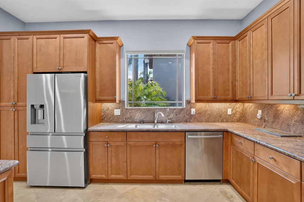 125 NW GARDENER STREET Boca Raton, FL 33432