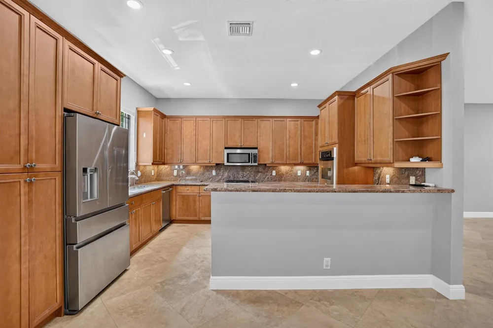 125 NW GARDENER STREET Boca Raton, FL 33432