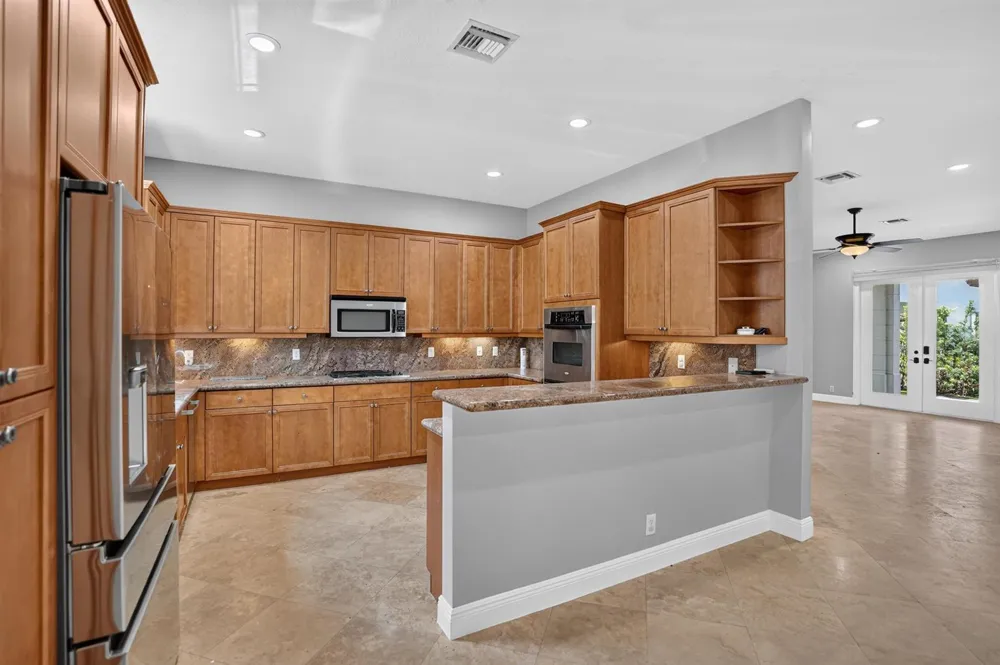 125 NW GARDENER STREET Boca Raton, FL 33432