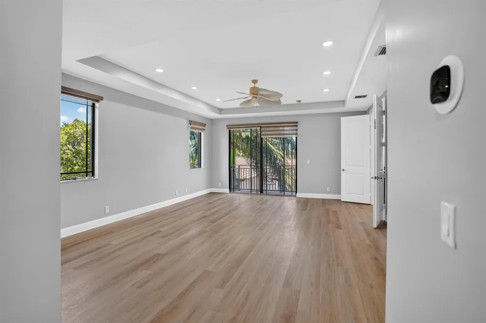 125 NW GARDENER STREET Boca Raton, FL 33432