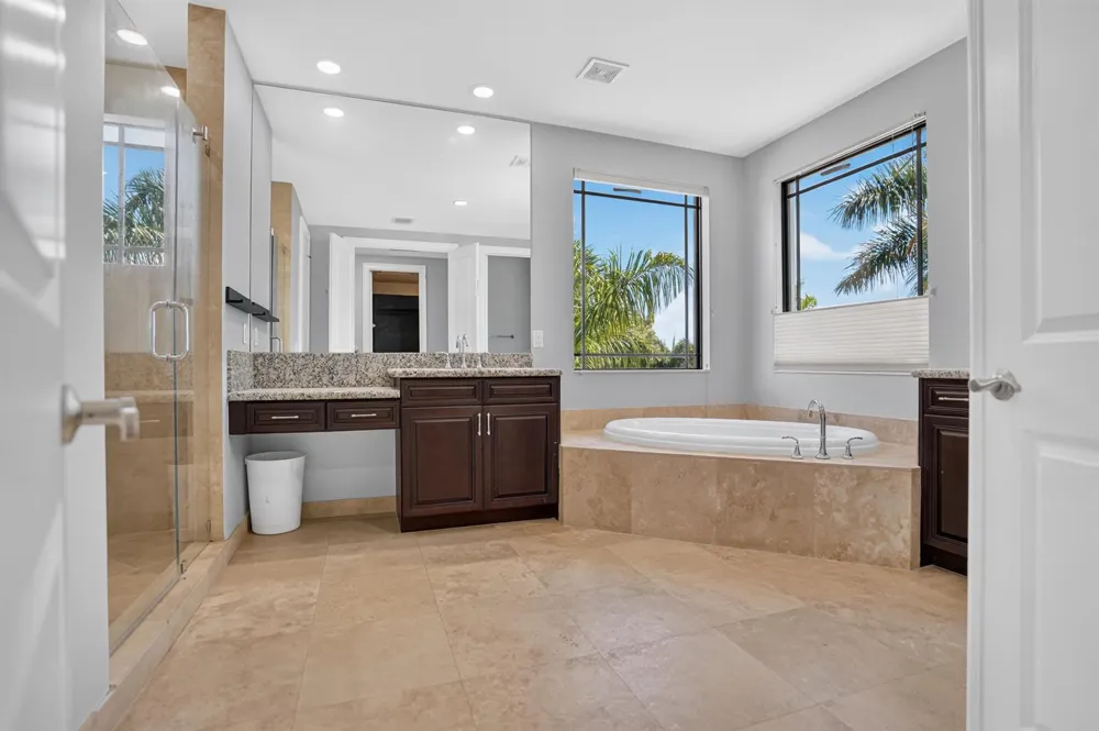 125 NW GARDENER STREET Boca Raton, FL 33432