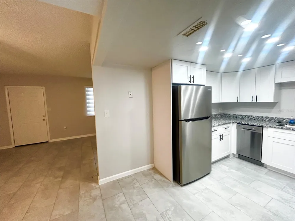 4906 VICTORIA DRIVE #103 Cape Coral, FL 33904