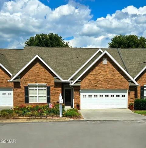 240 River Garden Court