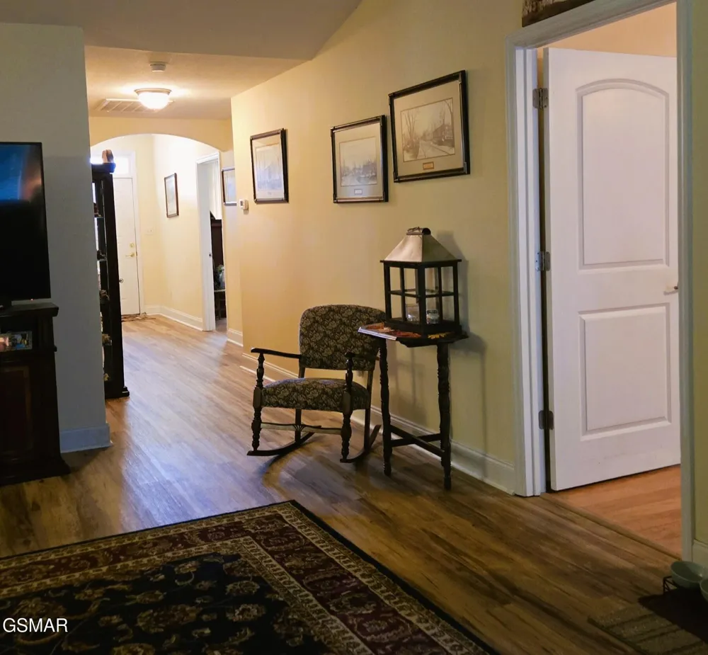 240 River Garden Court Sevierville, TN 37862