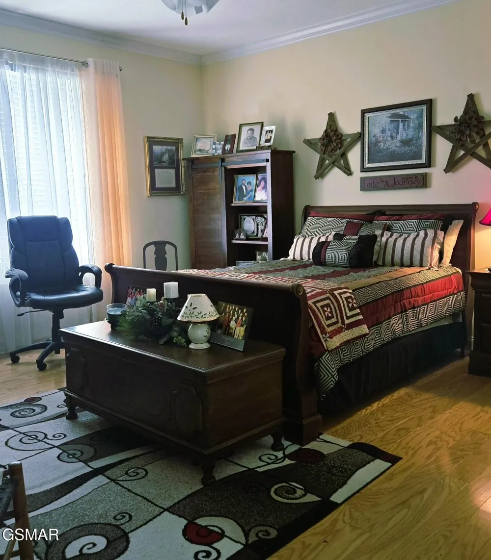240 River Garden Court Sevierville, TN 37862
