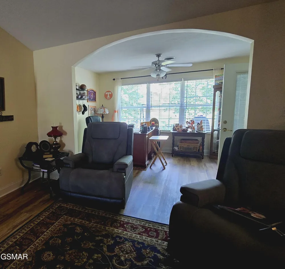 240 River Garden Court Sevierville, TN 37862
