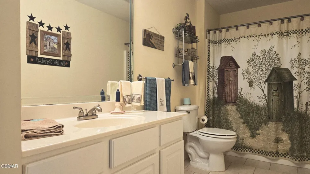 240 River Garden Court Sevierville, TN 37862