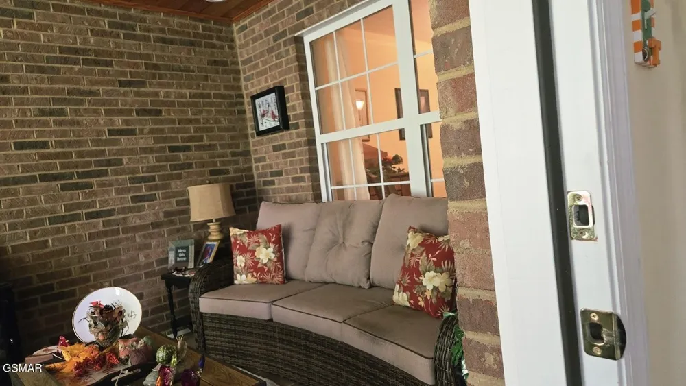 240 River Garden Court Sevierville, TN 37862