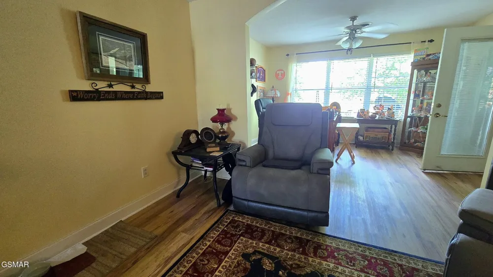 240 River Garden Court Sevierville, TN 37862