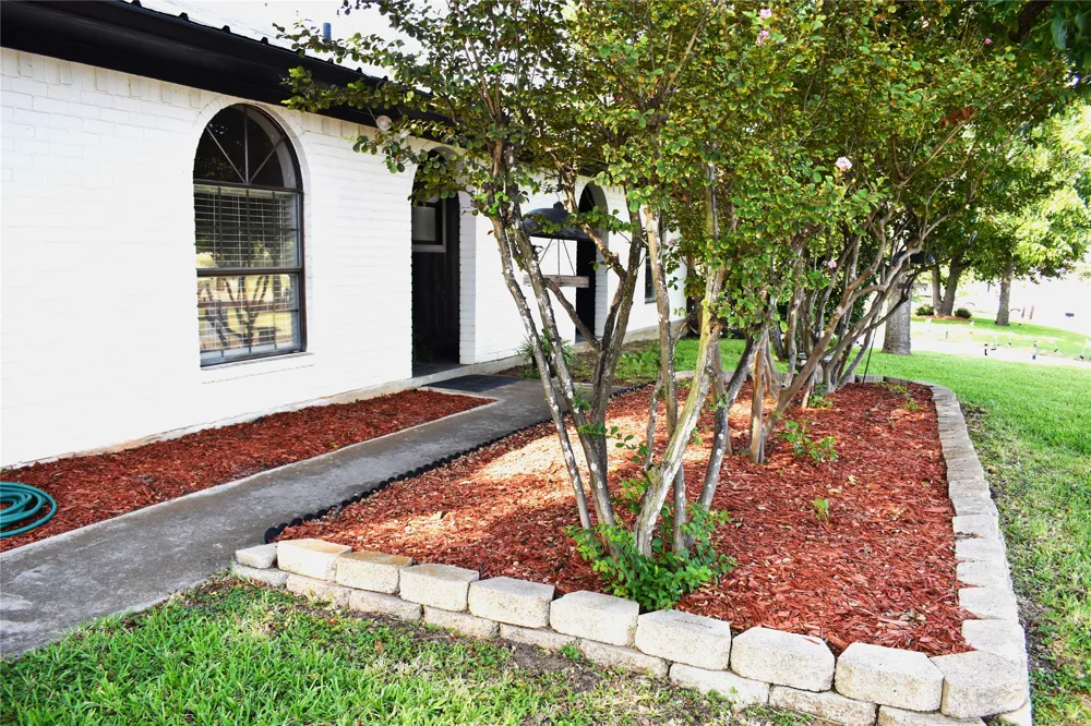 1702 Pecos Avenue Rockdale, TX 76567