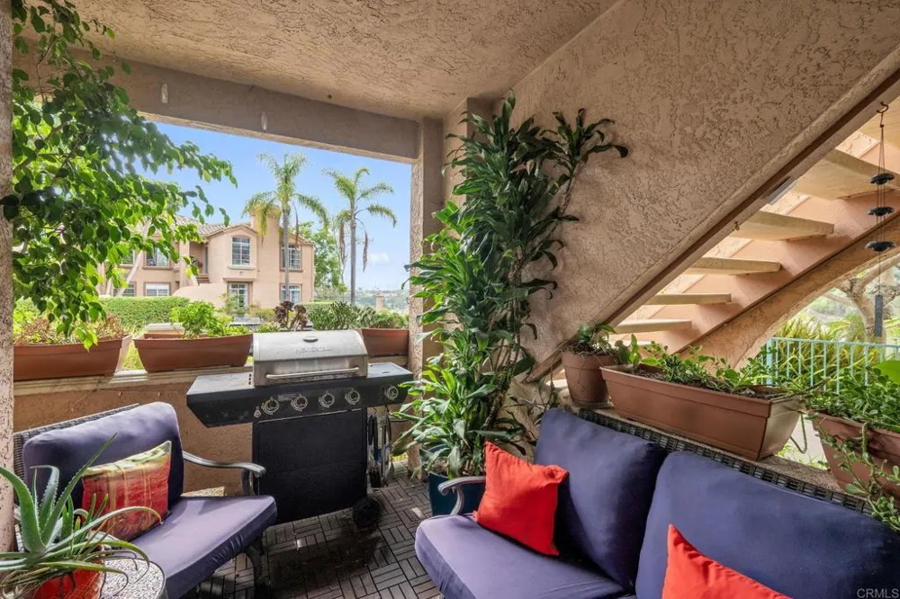 3587 Cameo Drive #19 Oceanside, CA 92056