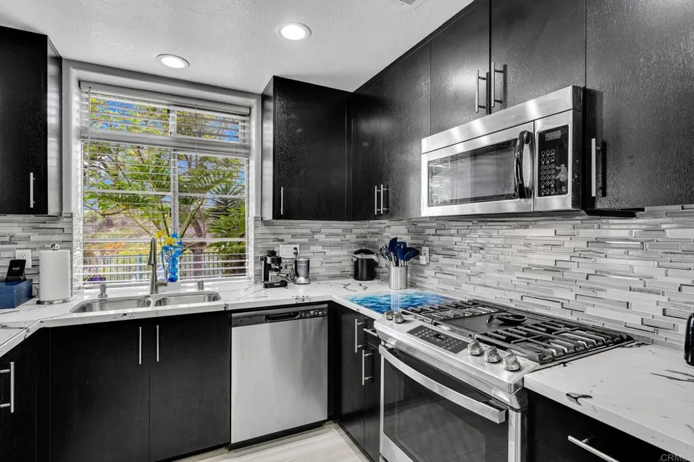 3587 Cameo Drive #19 Oceanside, CA 92056