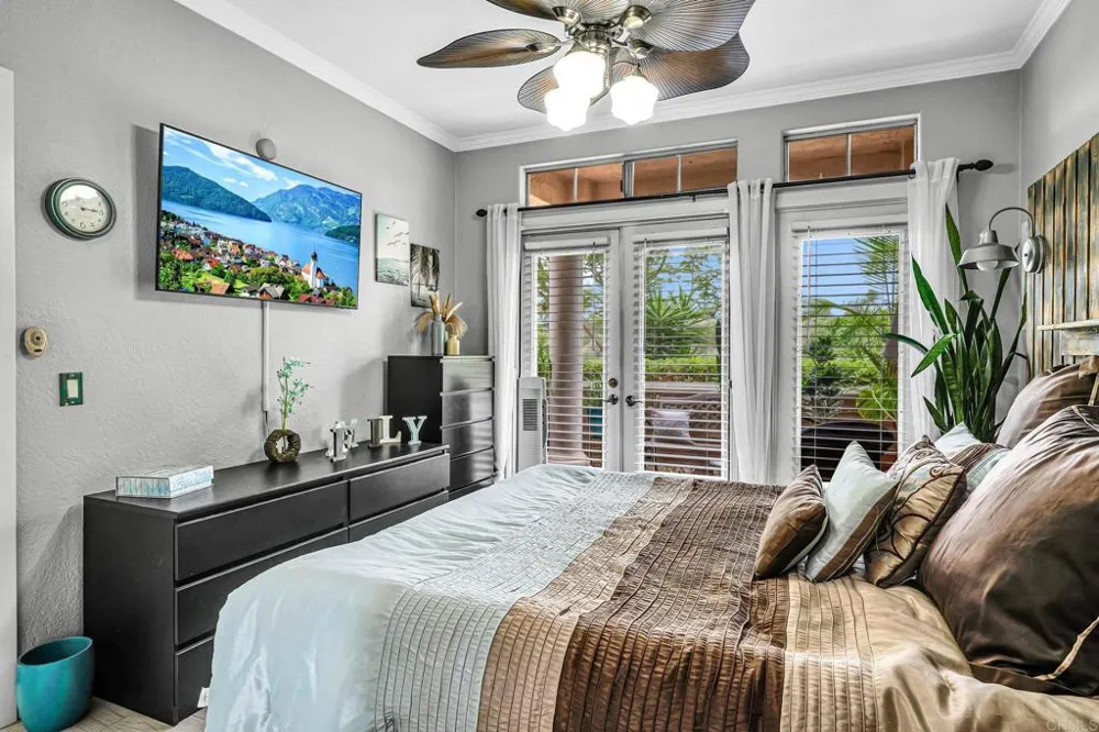 3587 Cameo Drive #19 Oceanside, CA 92056