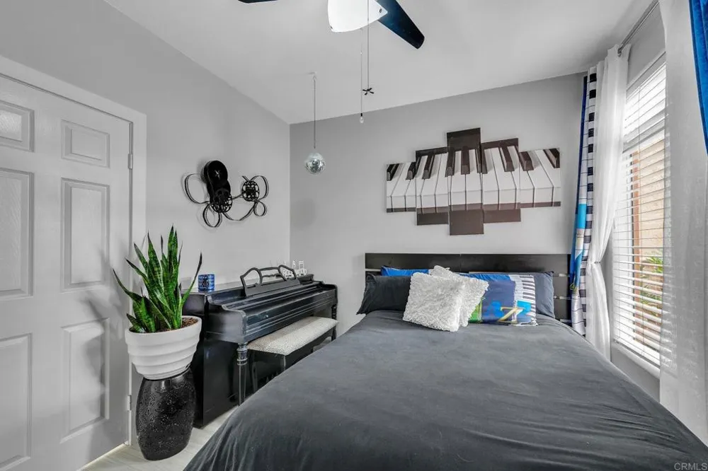 3587 Cameo Drive #19 Oceanside, CA 92056
