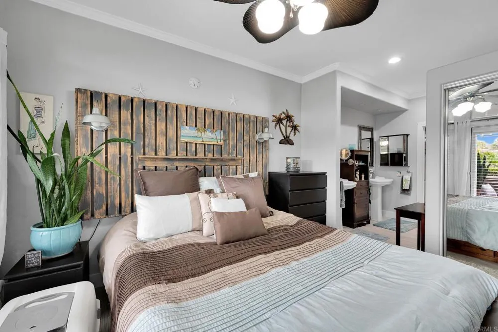 3587 Cameo Drive #19 Oceanside, CA 92056