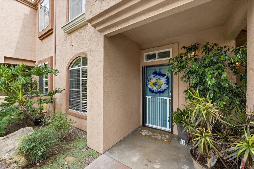 3587 Cameo Drive #19 Oceanside, CA 92056