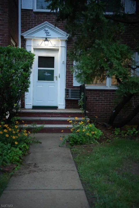 154 Boyden Avenue