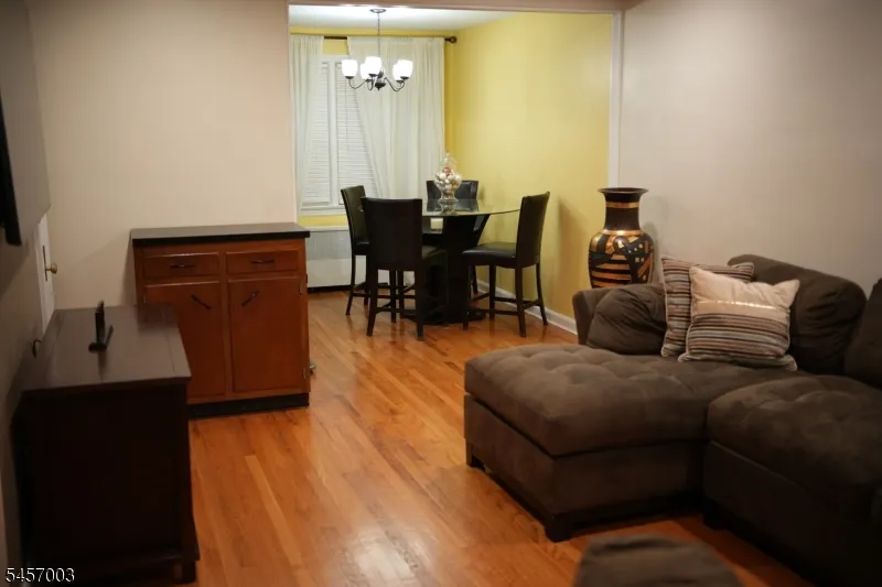 154 Boyden Avenue Maplewood, NJ 07040