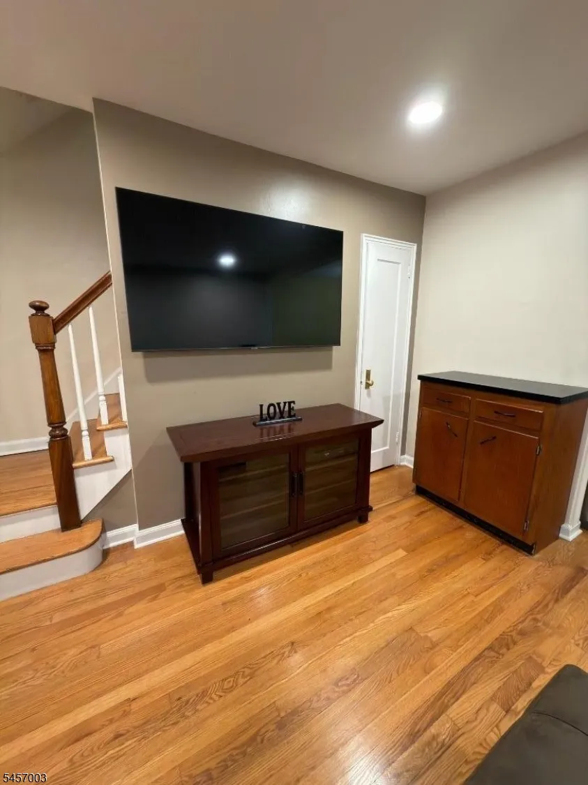 154 Boyden Avenue Maplewood, NJ 07040