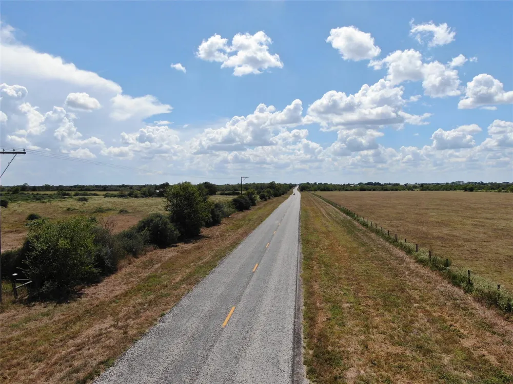 Fm 2761 Cat Spring, TX 78933