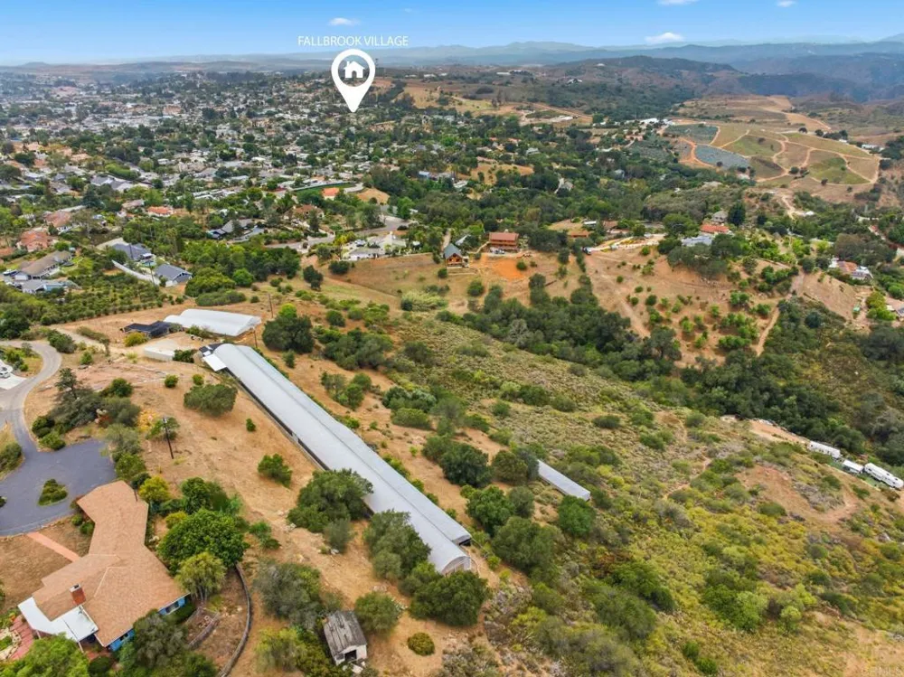 803 Quail Hill Road Fallbrook, CA 92028
