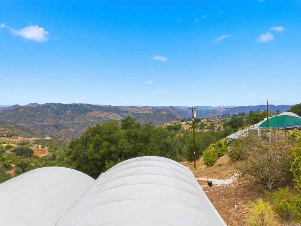 803 Quail Hill Road Fallbrook, CA 92028