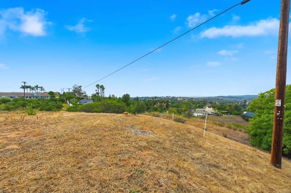 803 Quail Hill Road Fallbrook, CA 92028