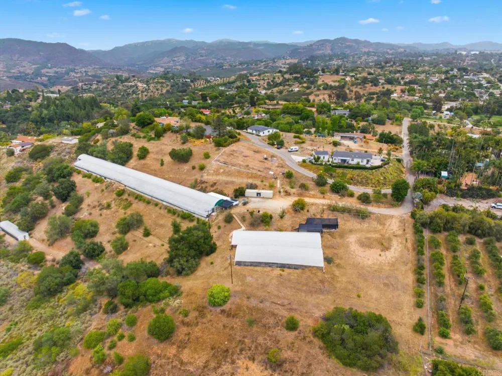 803 Quail Hill Road Fallbrook, CA 92028