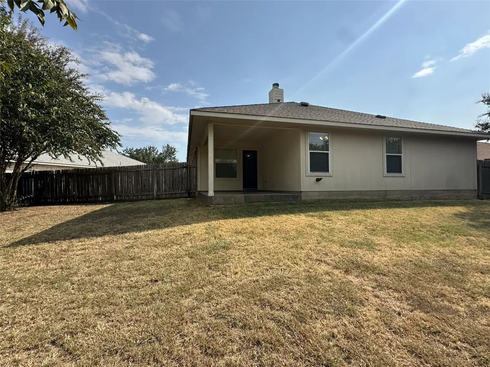 722 Ranier Lane Round Rock, TX 78665