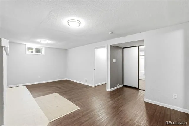 1490 S Zephyr Street Lakewood, CO 80232