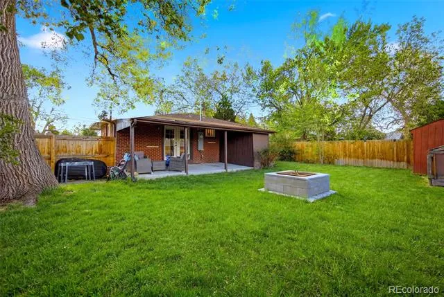 1490 S Zephyr Street Lakewood, CO 80232