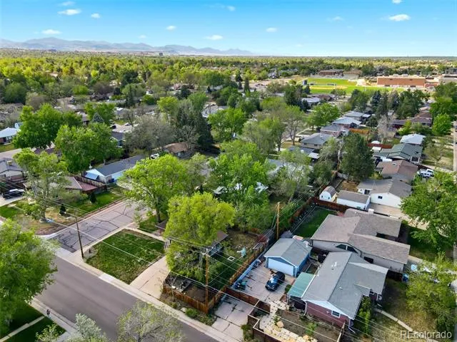 1490 S Zephyr Street Lakewood, CO 80232