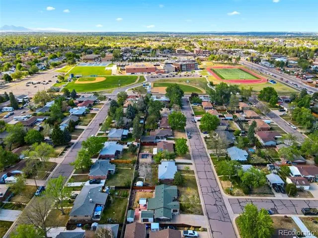 1490 S Zephyr Street Lakewood, CO 80232