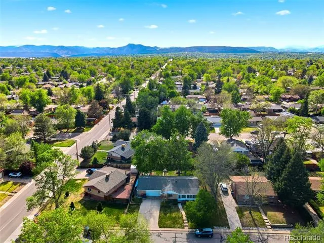 1490 S Zephyr Street Lakewood, CO 80232
