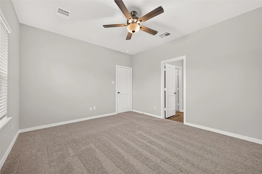 4042 Bay Court Brookshire, TX 77423